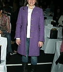 2004-02-08-Olympus-Fashion-Week-Nicolle-Miller-Show-001.jpg