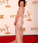 2011-09-18-63rd-Annual-Primetime-Emmy-Awards-Arrivals-126.jpg