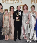 2011-09-18-63rd-Annual-Primetime-Emmy-Awards-Press-053.jpg
