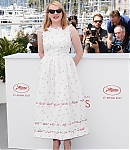 2017-05-19-70th-Annual-Cannes-Film-Festival-The-Square-Photocall-143.jpg