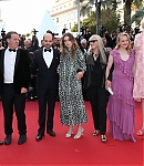 2017-05-23-70th-Annual-Cannes-Film-Festival-Top-Of-The-Lake-Screening-075.jpg