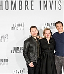 2020-02-19-The-Invisible-Man-Madrid-Photocall-060.jpg