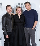 2020-02-19-The-Invisible-Man-Madrid-Photocall-082.jpg