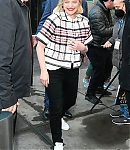 2022-04-26-Candids-Outside-at-Sirius-XM-Studios-011.jpg