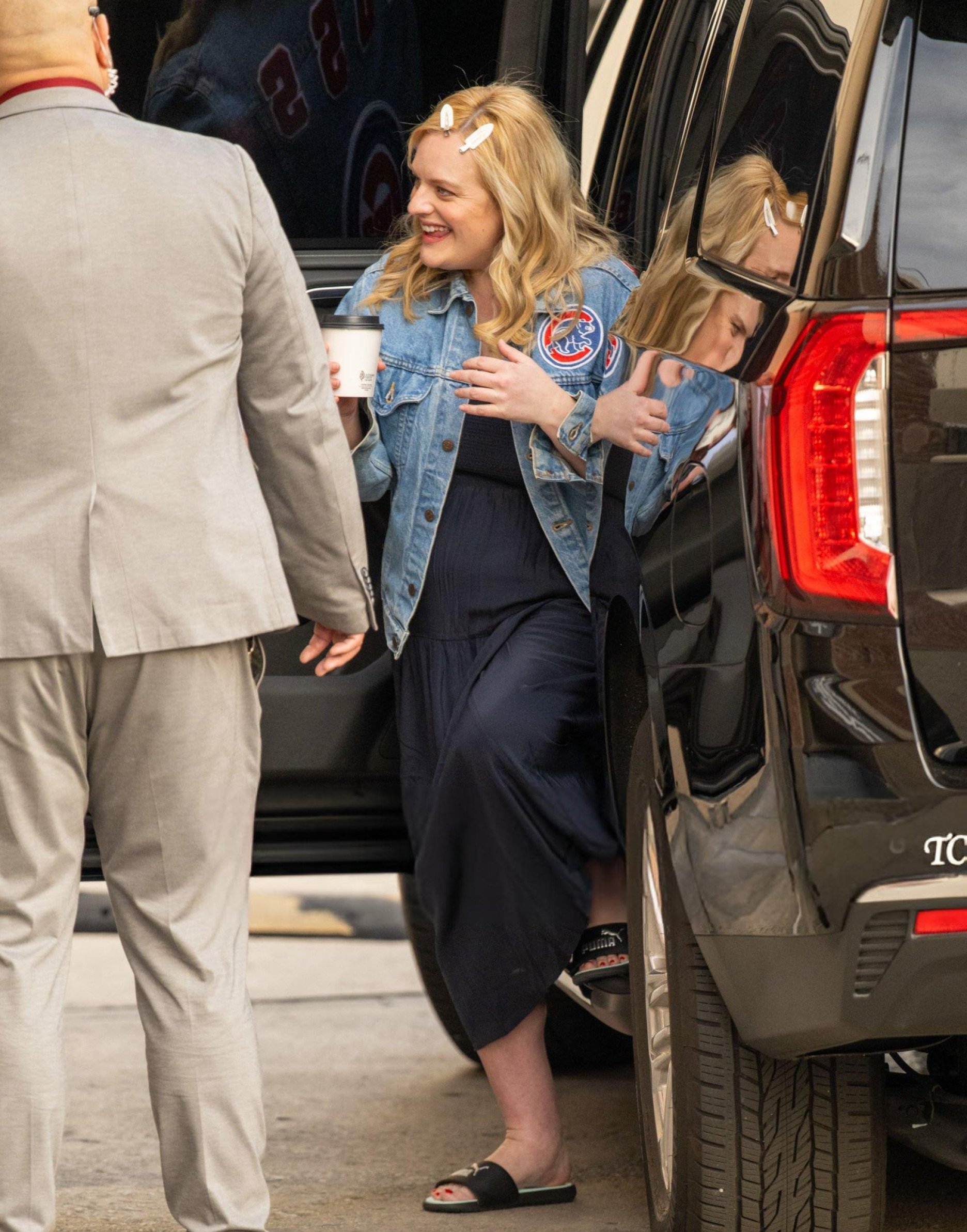 2024-01-30-Candids-Outside-Jimmy-Kimmel-Live-Studios-016.jpg