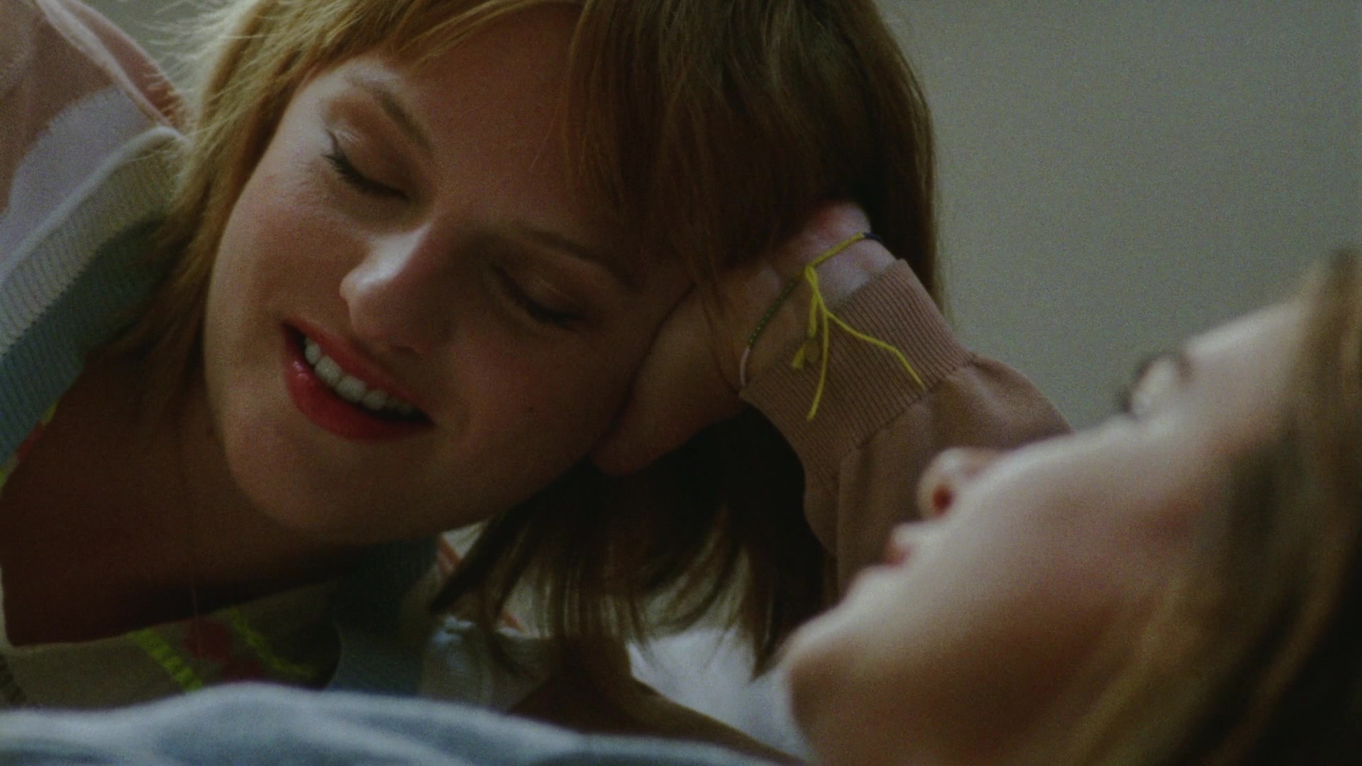 Queen-Of-Earth-0983.jpg Queen-Of-Earth-0983.jpg