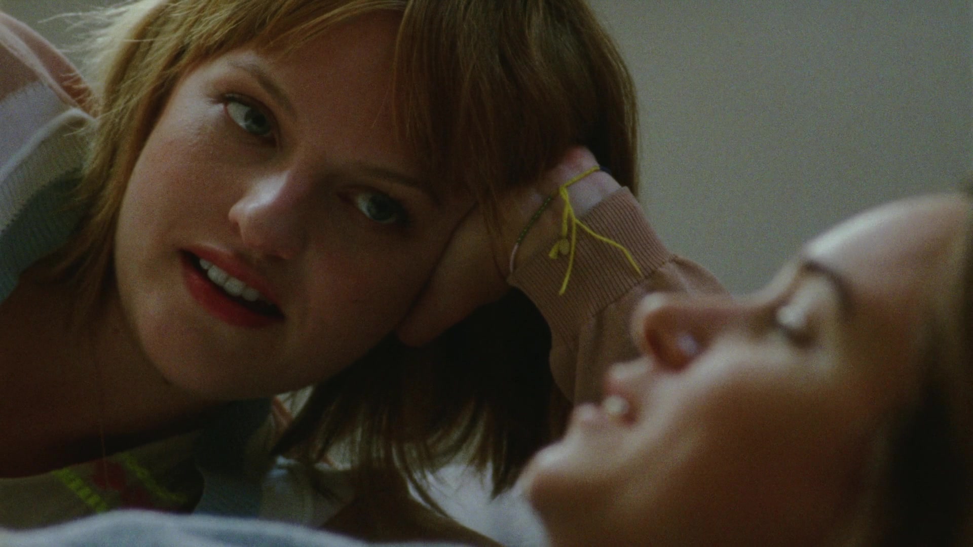 Queen-Of-Earth-0993.jpg Queen-Of-Earth-0993.jpg