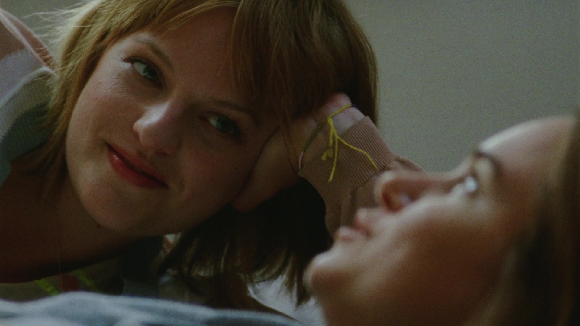 Queen-Of-Earth-1003.jpg Queen-Of-Earth-1003.jpg