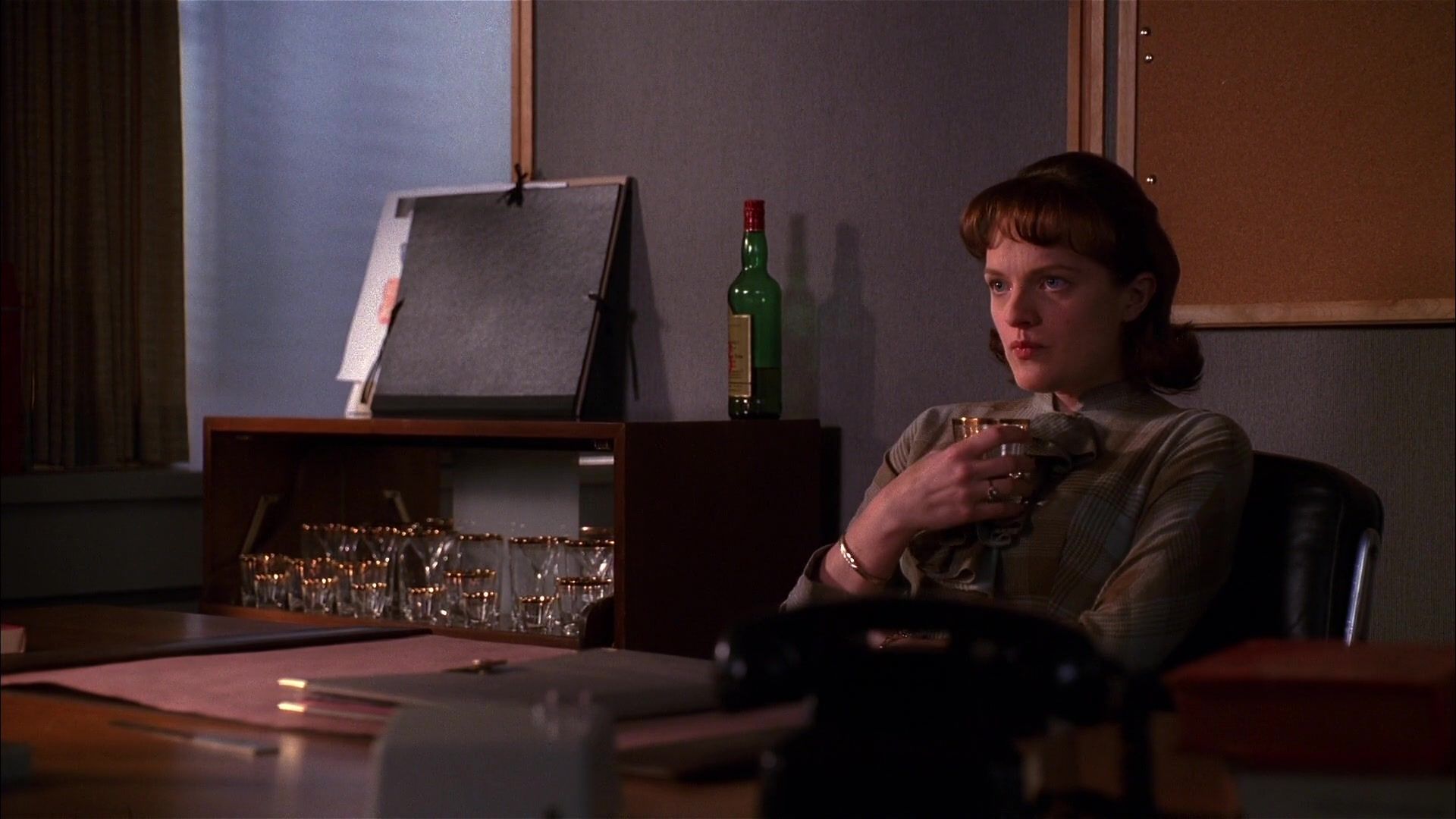 Mad-Men-Season-2x12-244.jpg Mad-Men-Season-2x12-244.jpg