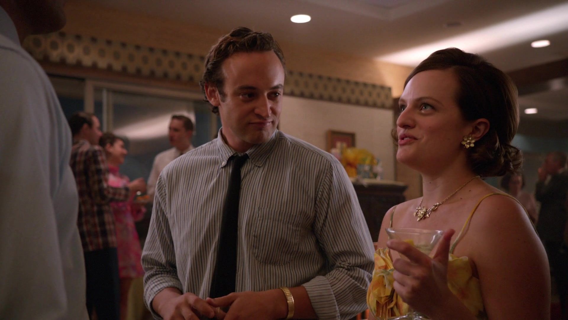 Mad-Men-Season-5x01-197.jpg