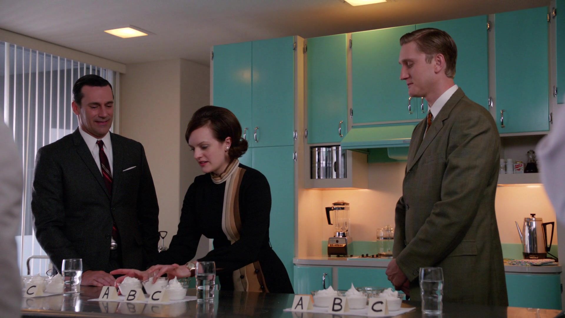 Mad-Men-Season-5x08-225.jpg Mad-Men-Season-5x08-225.jpg