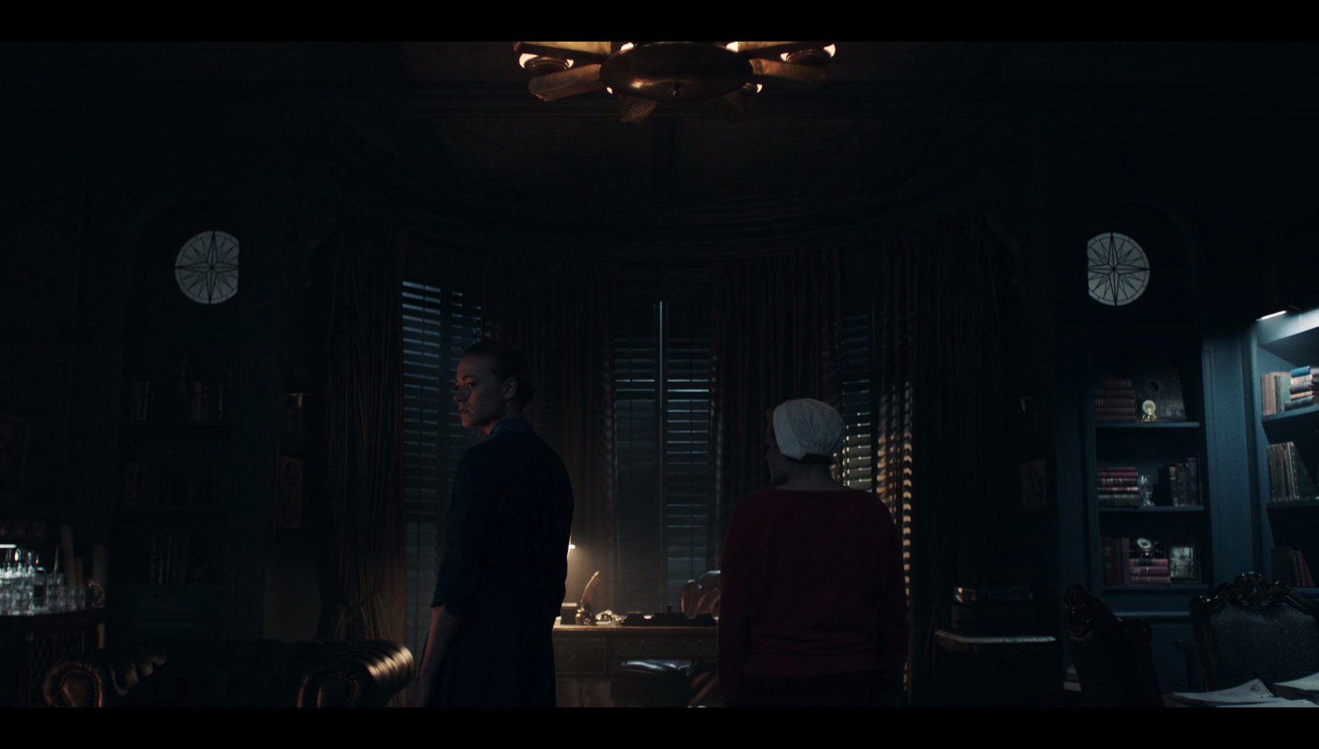 The-Handmaids-Tale-2x08-340.jpg
