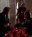 The-West-Wing-1x17-060.jpg