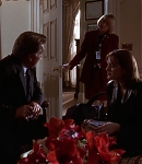 The-West-Wing-1x17-061.jpg