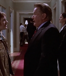 The-West-Wing-1x22-017.jpg