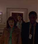The-West-Wing-1x22-043.jpg