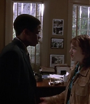 The-West-Wing-1x22-050.jpg
