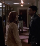 The-West-Wing-1x22-064.jpg