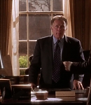 The-West-Wing-4x16-019.jpg