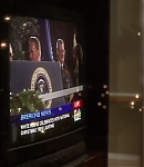 The-West-Wing-5x09-016.jpg