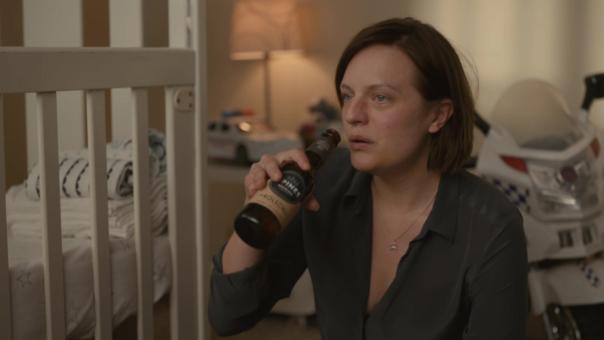 Top-Of-The-Lake-S02x05-374.jpg Top-Of-The-Lake-S02x05-374.jpg