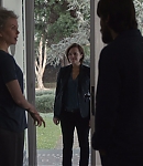 Top-Of-The-Lake-2x06-Battle-Of-The-Mothers-510.jpg